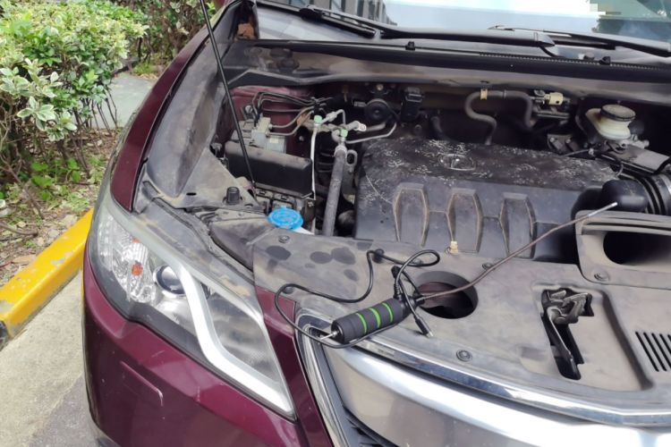 Used Acura RDX 2013 3.0L Two-Wheel Drive Elite Edition Engine Bay Right