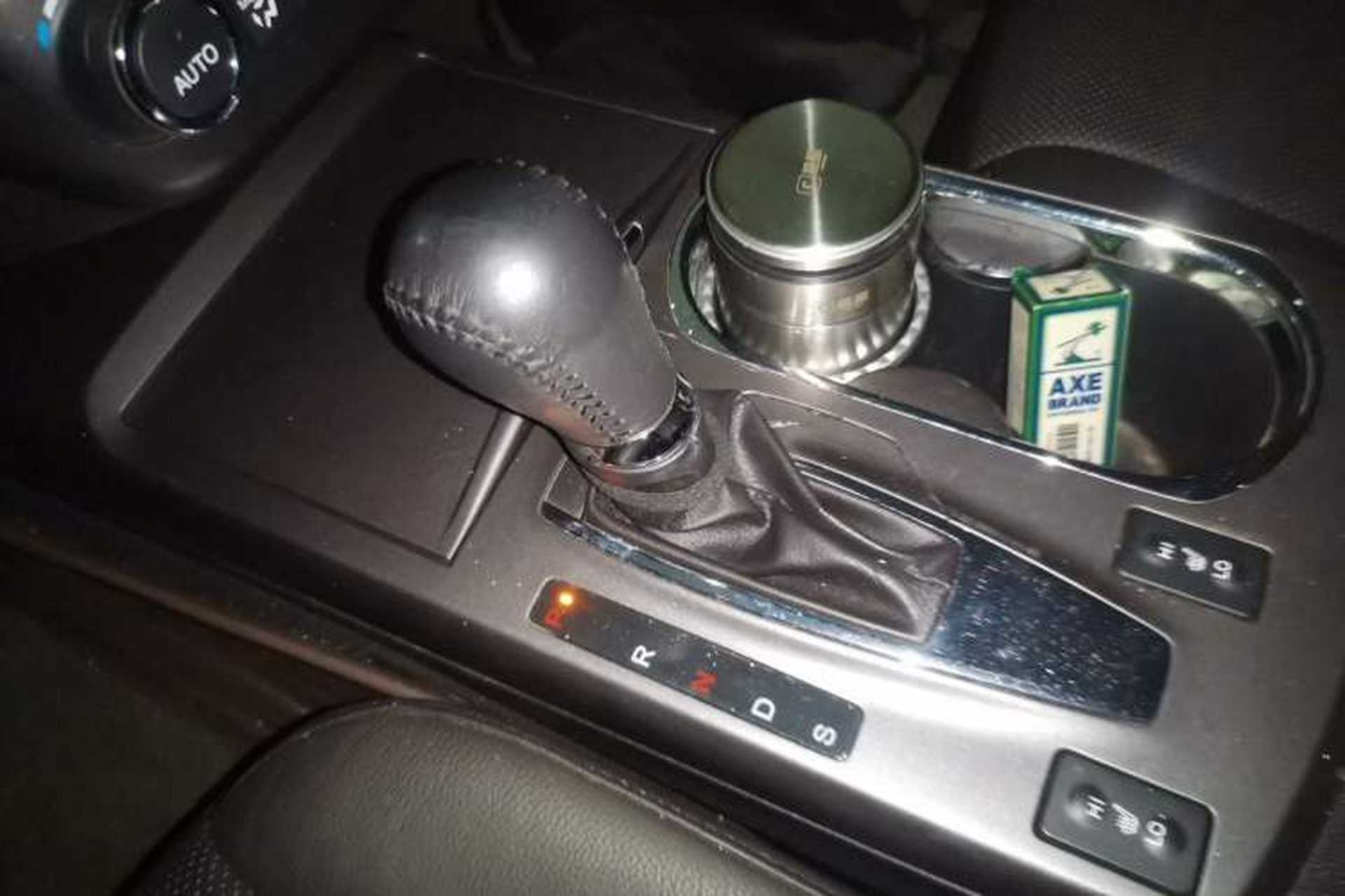 Used Acura RDX 2013 3.0L Two-Wheel Drive Elite Edition Gear Lever