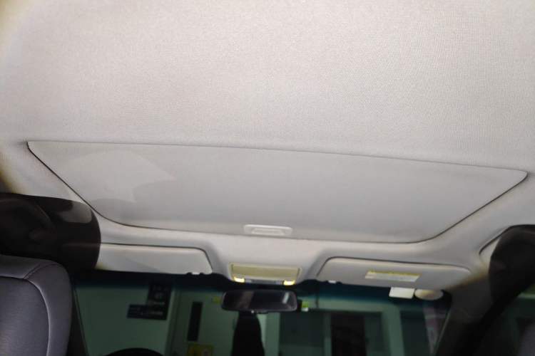 Used Acura RDX 2013 3.5L Four-Wheel Drive Luxury Edition Headliner