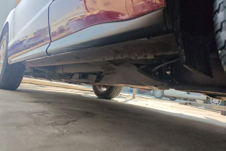 Used Acura RDX 2013 3.0L Two-Wheel Drive Elite Edition Left Side Sill