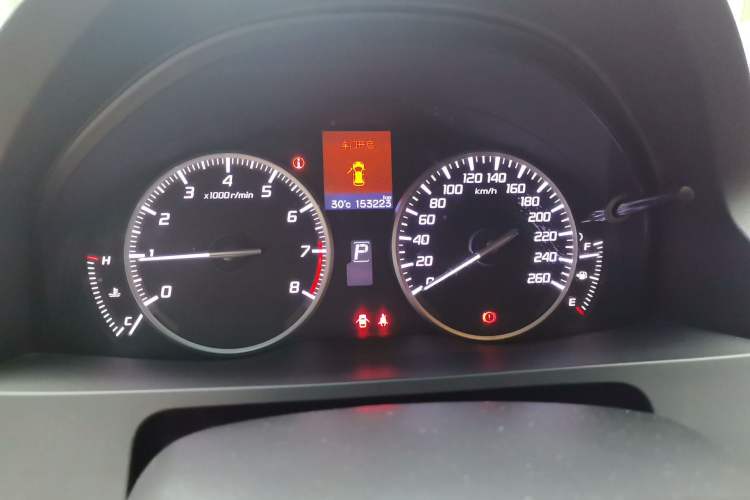 Used Acura RDX 2013 3.0L Two-Wheel Drive Elite Edition Odometer Close Up