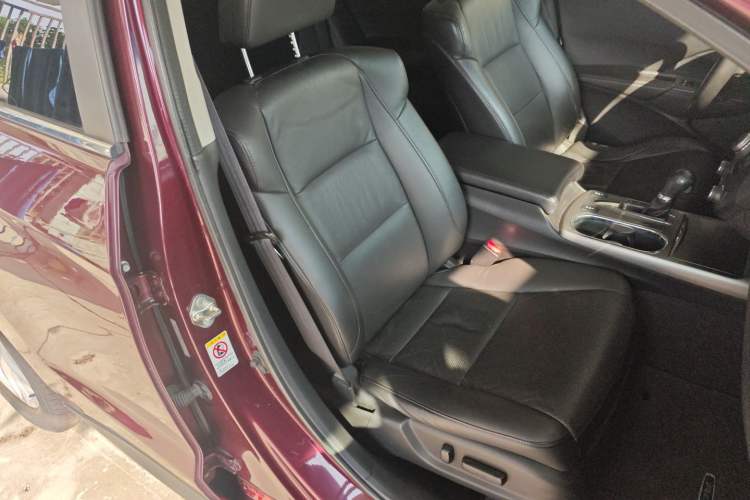 Used Acura RDX 2013 3.0L Two-Wheel Drive Elite Edition Right Front Seat