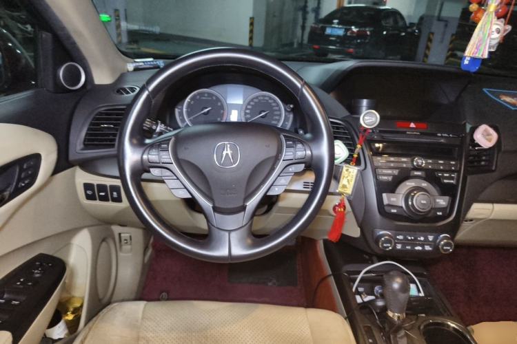 Used Acura RDX 2013 3.0L Two-Wheel Drive Elite Edition Steering Wheel
