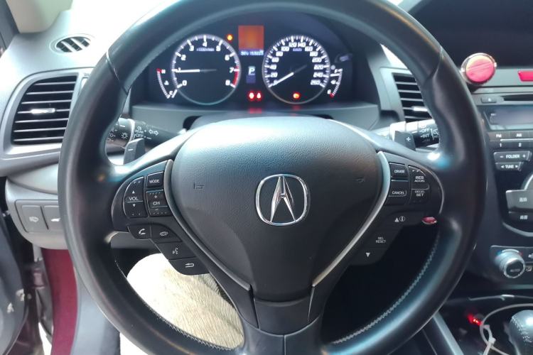 Used Acura RDX 2013 3.0L Two-Wheel Drive Elite Edition Steering Wheel