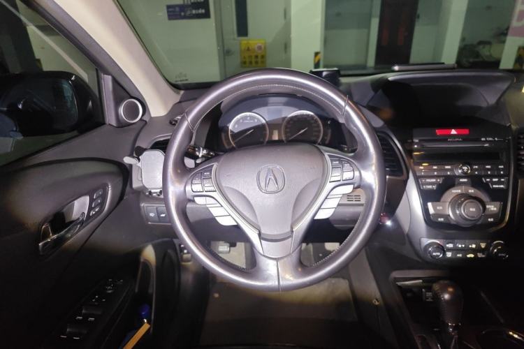 Used Acura RDX 2013 3.5L Four-Wheel Drive Luxury Edition Steering Wheel