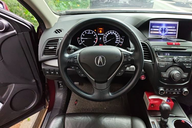 Used Acura RDX 2013 3.0L Two-Wheel Drive Elite Edition Steering Wheel