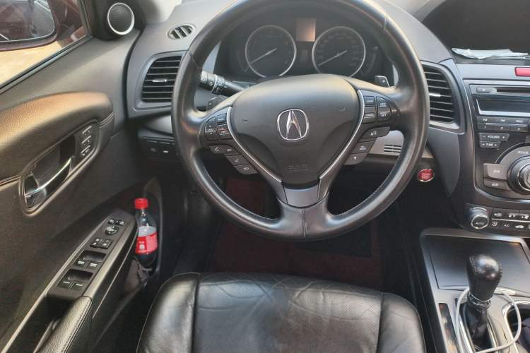 Used Acura RDX 2013 3.0L Two-Wheel Drive Elite Edition Steering Wheel