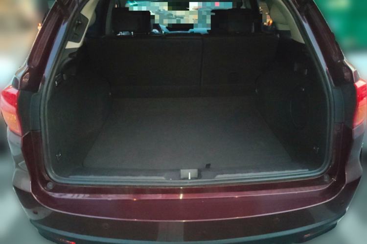 Used Acura RDX 2013 3.0L Two-Wheel Drive Elite Edition Trunk
