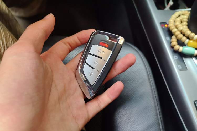 Used Acura RDX 2013 3.0L Two-Wheel Drive Elite Edition Vehicle Key