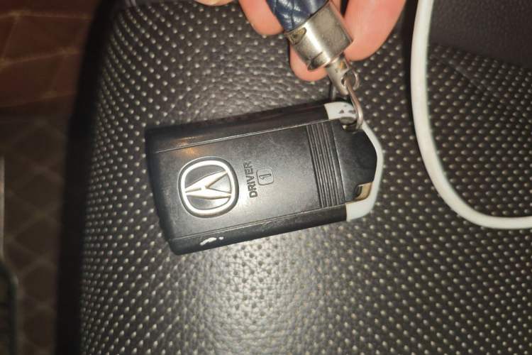 Used Acura RDX 2013 3.0L Two-Wheel Drive Elite Edition Vehicle Key