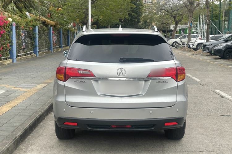 Used Acura RDX 2013 3.0L Two-Wheel Drive Elite Edition Exterior 10