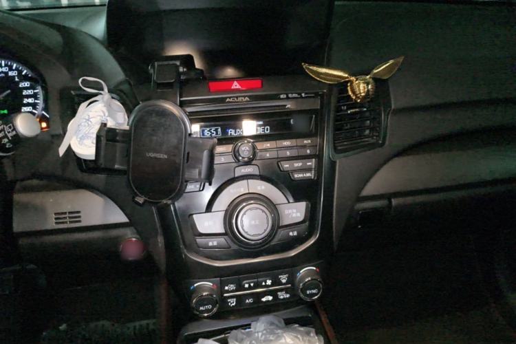 Used Acura RDX 2013 3.0L Two-Wheel Drive Elite Edition Audio And AC Panel