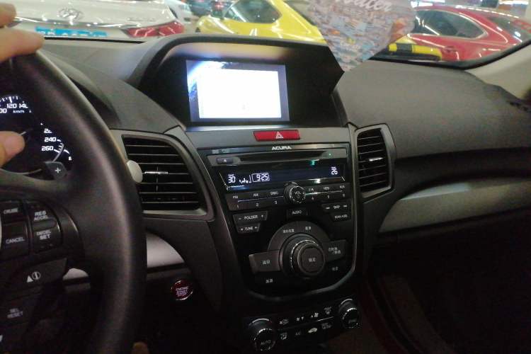 Used Acura RDX 2013 3.0L Two-Wheel Drive Elite Edition Audio And AC Panel