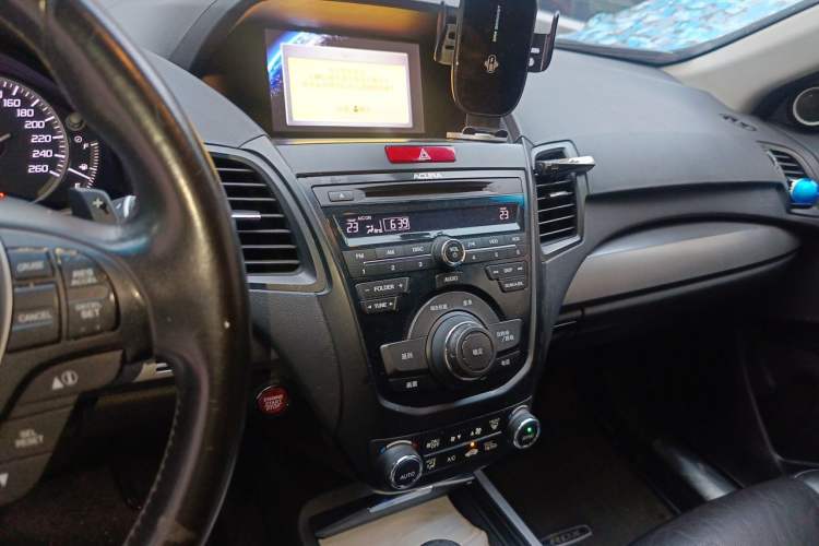 Used Acura RDX 2013 3.0L Two-Wheel Drive Elite Edition Audio And AC Panel