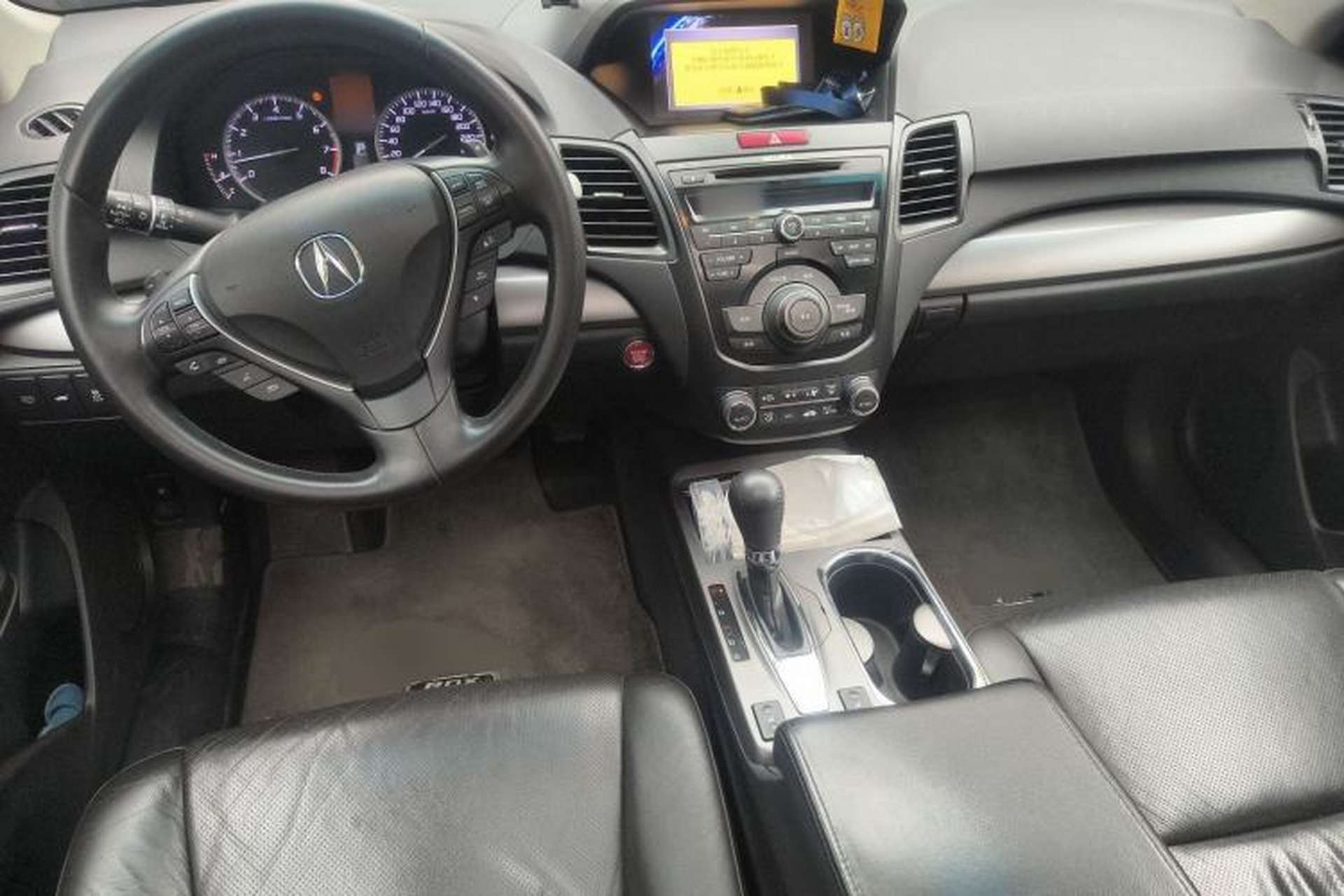 Used Acura RDX 2013 3.0L Two-Wheel Drive Elite Edition Center Console