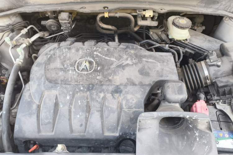 Used Acura RDX 2013 3.0L Two-Wheel Drive Elite Edition Engine Bay