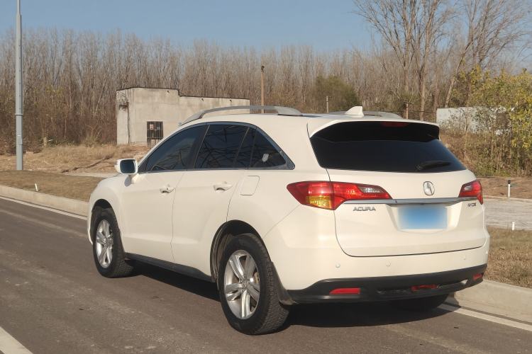 Used Acura RDX 2013 3.0L Two-Wheel Drive Elite Edition Exterior 3