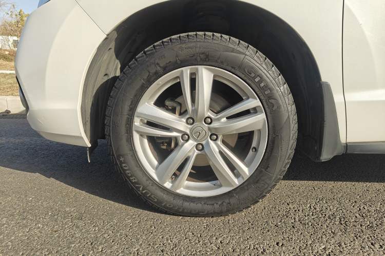 Used Acura RDX 2013 3.0L Two-Wheel Drive Elite Edition Exterior 6