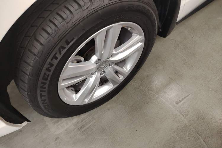 Used Acura RDX 2013 3.0L Two-Wheel Drive Elite Edition Exterior 7