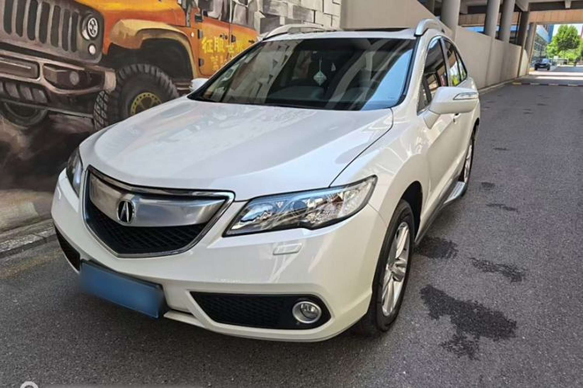 Used Acura RDX 2013 3.0L Two-Wheel Drive Elite Edition Front Left 45 Deg