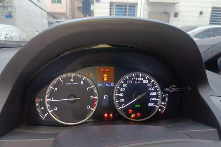 Used Acura RDX 2013 3.0L Two-Wheel Drive Elite Edition Instrument Cluster