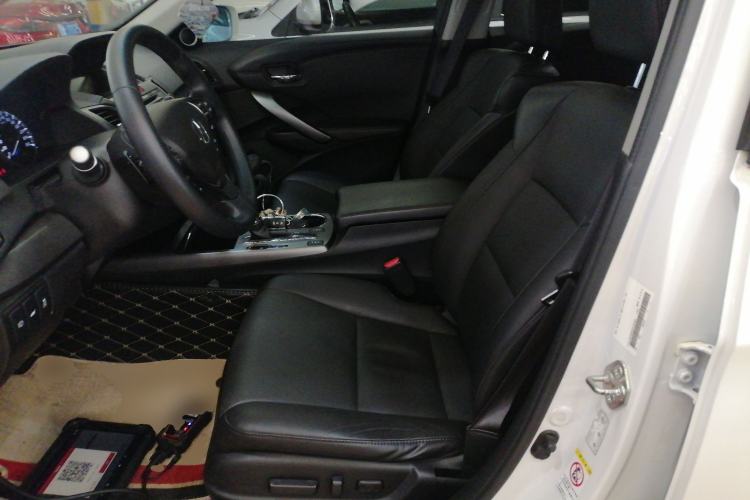 Used Acura RDX 2013 3.0L Two-Wheel Drive Elite Edition Left Front Seat