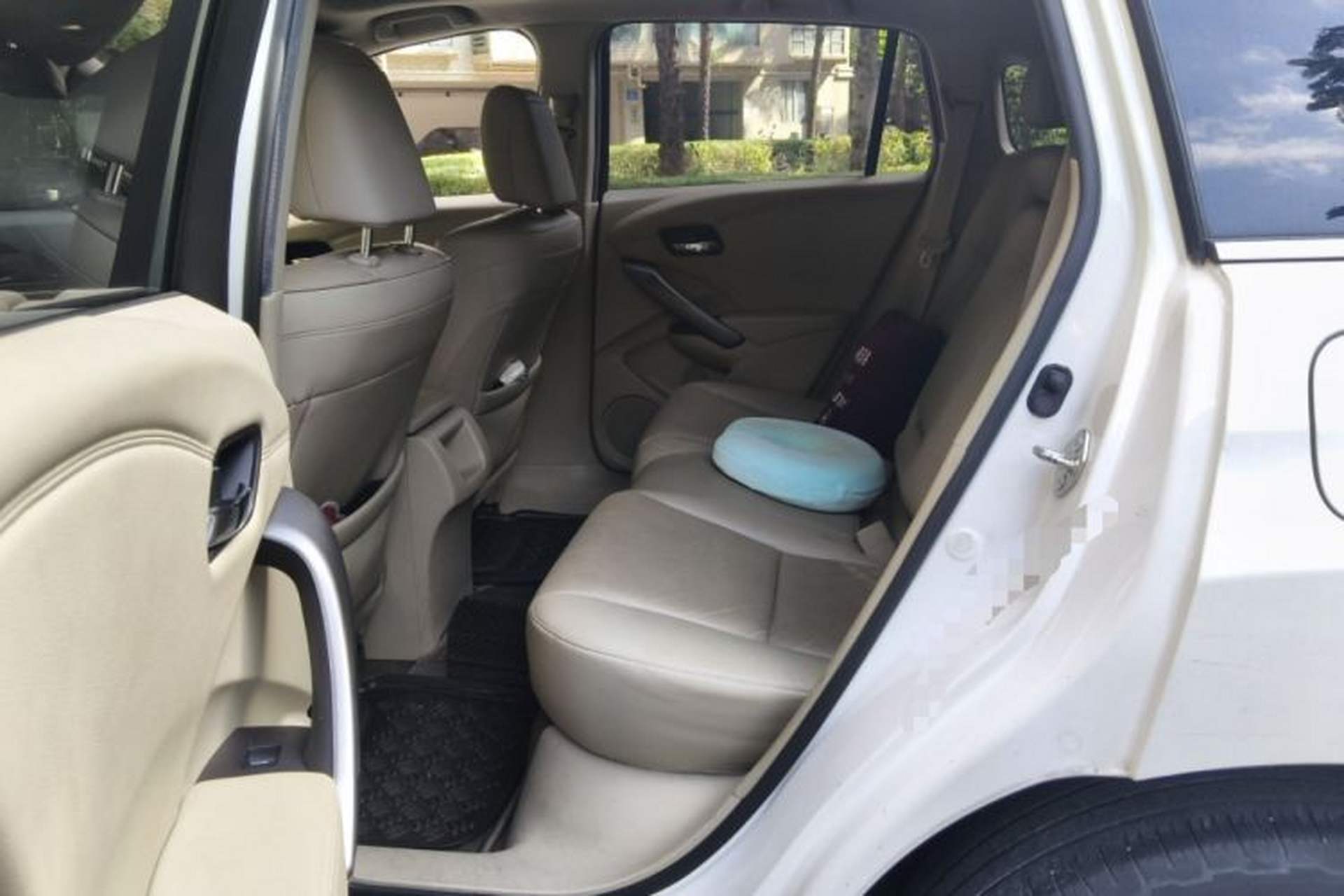 Used Acura RDX 2013 3.0L Two-Wheel Drive Elite Edition Left Rear Seat