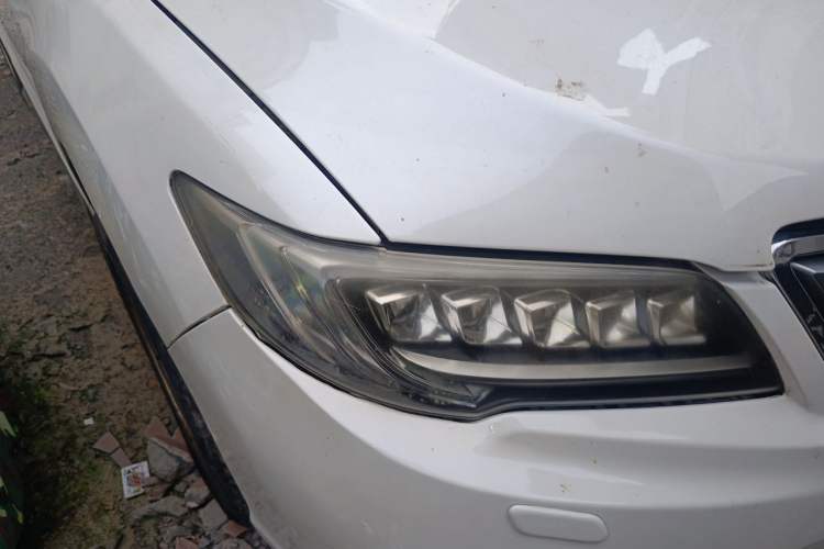 Used Acura RDX 2013 3.0L Two-Wheel Drive Elite Edition Right Front Headlight