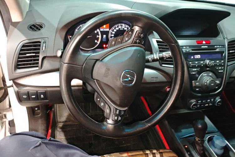 Used Acura RDX 2013 3.0L Two-Wheel Drive Elite Edition Steering Wheel