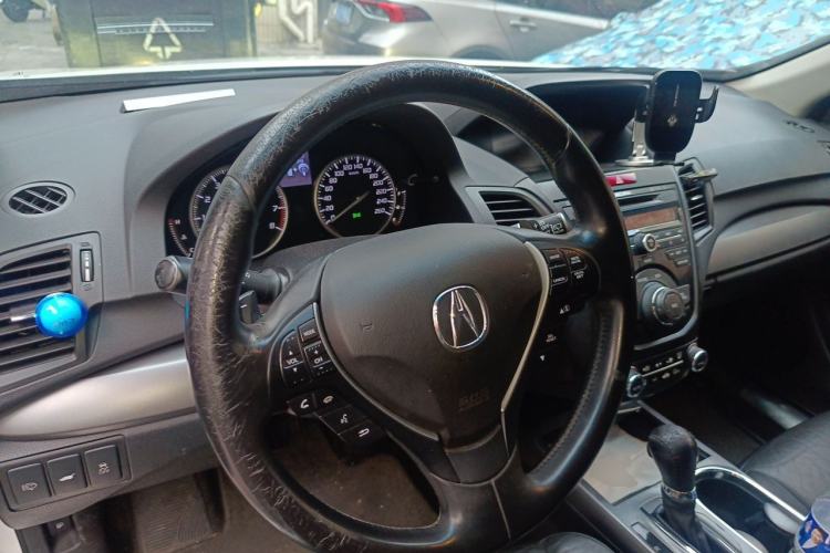 Used Acura RDX 2013 3.0L Two-Wheel Drive Elite Edition Steering Wheel