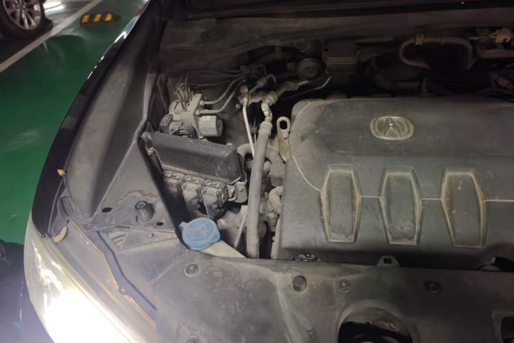 Used Acura RDX 2016 3.0L Two-Wheel Drive Comfort Edition Engine Bay Right