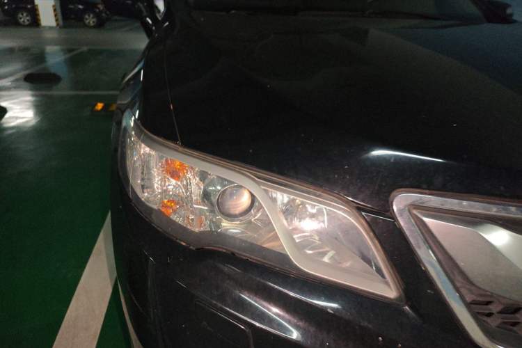Used Acura RDX 2016 3.0L Two-Wheel Drive Comfort Edition Right Front Headlight