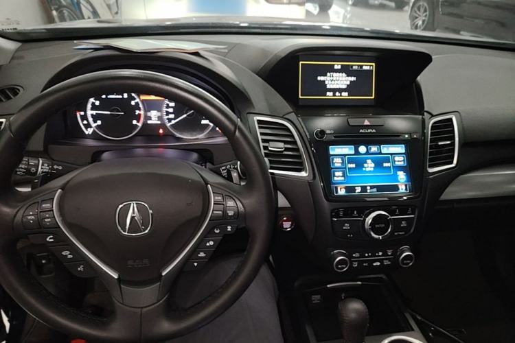 Used Acura RDX 2016 3.0L Four-Wheel Drive Deluxe Edition Center Console