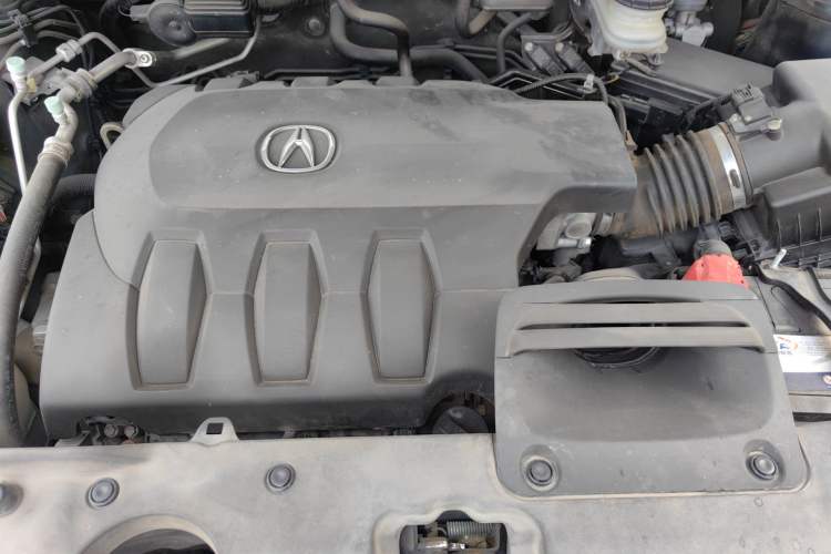 Used Acura RDX 2016 3.0L Four-Wheel Drive Deluxe Edition Engine Bay