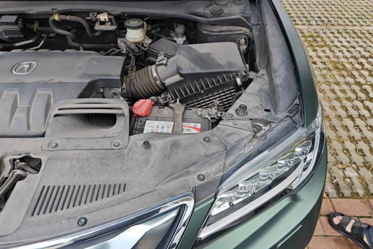 Used Acura RDX  Engine Bay Left