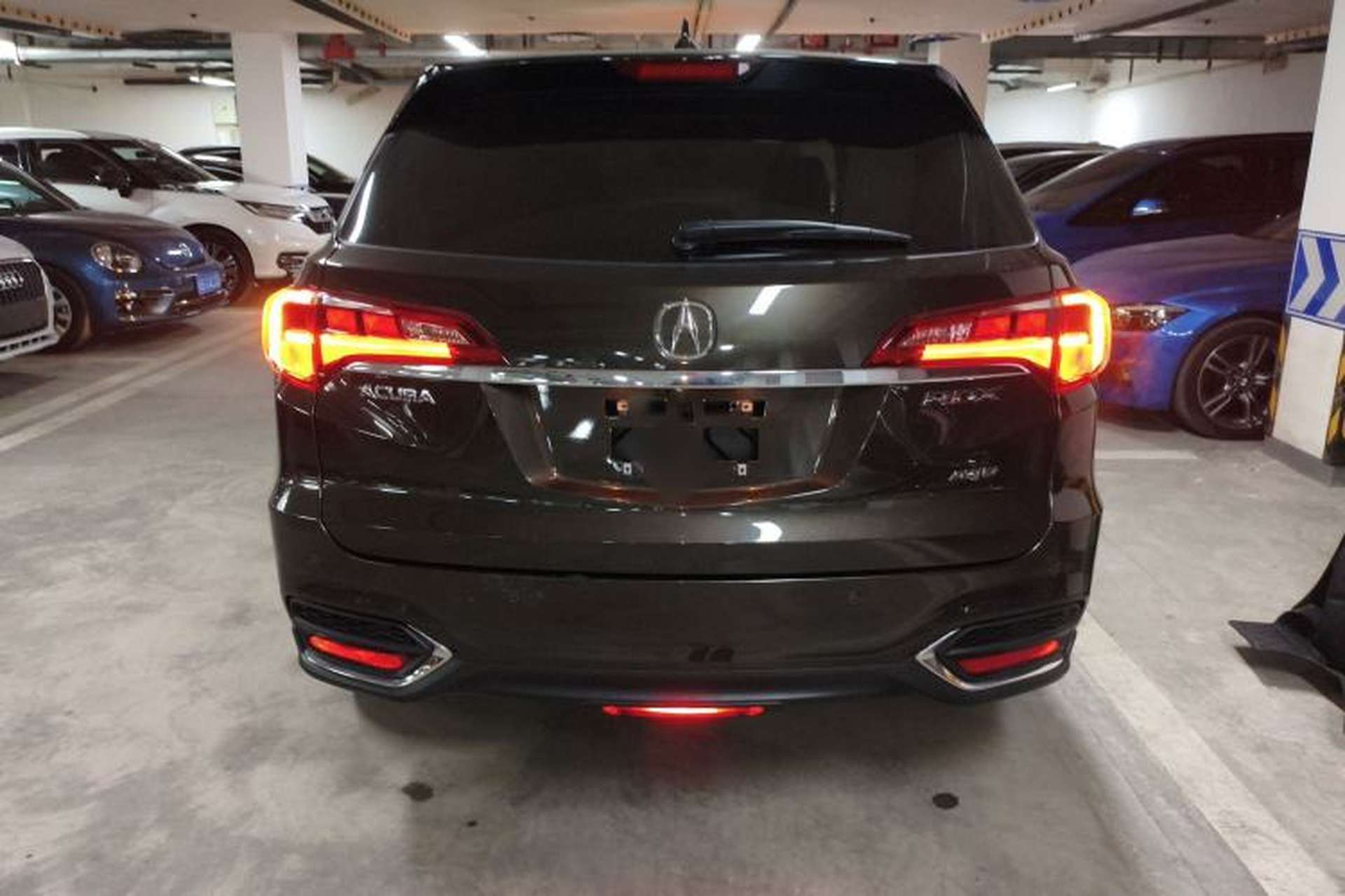 Used Acura RDX 2016 3.0L Four-Wheel Drive Deluxe Edition Exterior 4