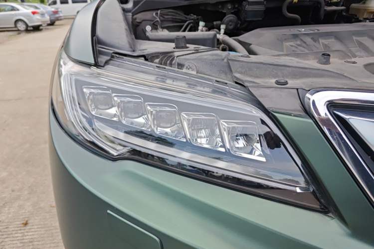 Used Acura RDX  Right Front Headlight