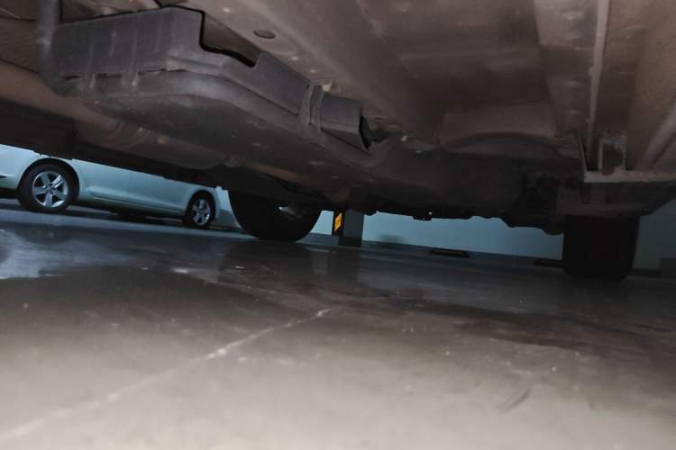 Used Acura RDX 2016 3.0L Two-Wheel-Drive Elite Edition Chassis Front Left