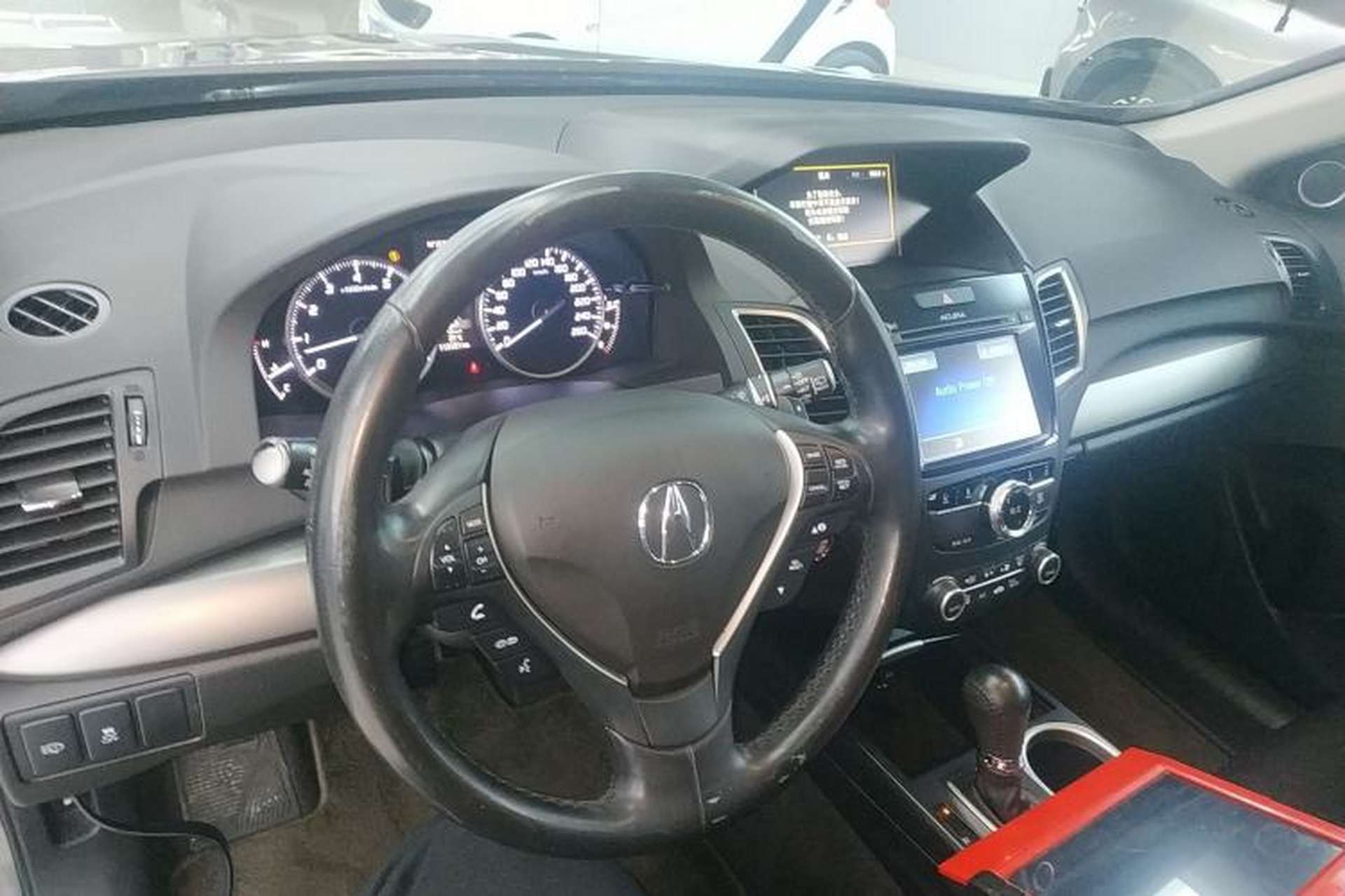 Used Acura RDX 2016 3.0L Two-Wheel Drive Comfort Edition Interior 2