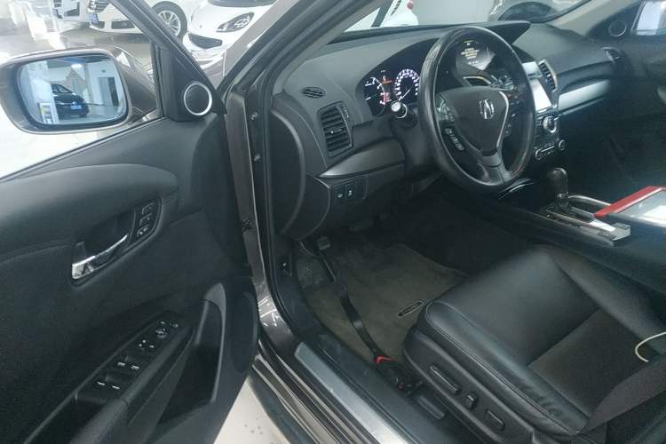 Used Acura RDX 2016 3.0L Two-Wheel Drive Comfort Edition Left Front Seat