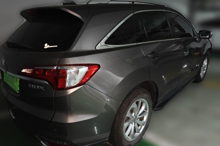 Used Acura RDX 2016 3.0L Two-Wheel-Drive Elite Edition Rear Right 45 Deg