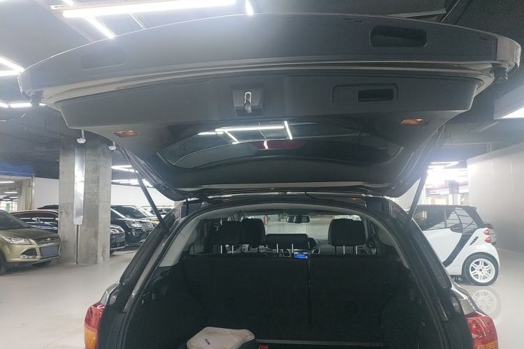 Used Acura RDX 2016 3.0L Two-Wheel Drive Comfort Edition Trunk