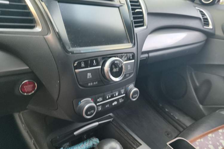 Used Acura RDX 2016 3.0L Two-Wheel-Drive Elite Edition Audio And AC Panel