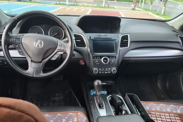 Used Acura RDX 2016 3.0L Two-Wheel-Drive Elite Edition Center Console