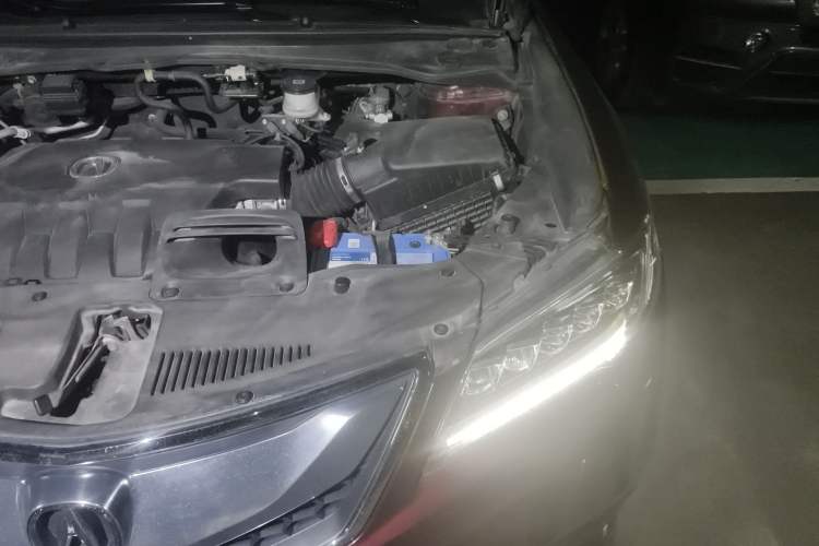 Used Acura RDX 2016 3.0L Four-Wheel Drive Deluxe Edition Engine Bay Left