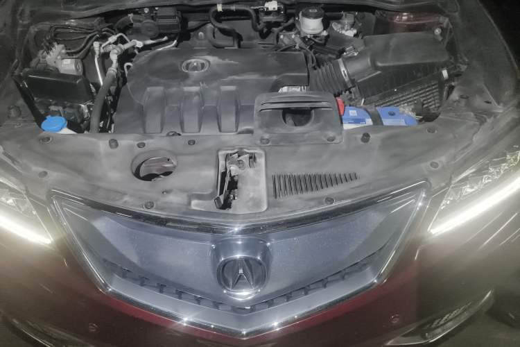 Used Acura RDX 2016 3.0L Four-Wheel Drive Deluxe Edition Engine Bay