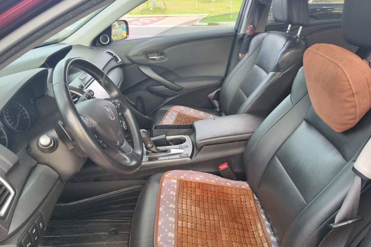 Used Acura RDX 2016 3.0L Two-Wheel-Drive Elite Edition Left Front Seat