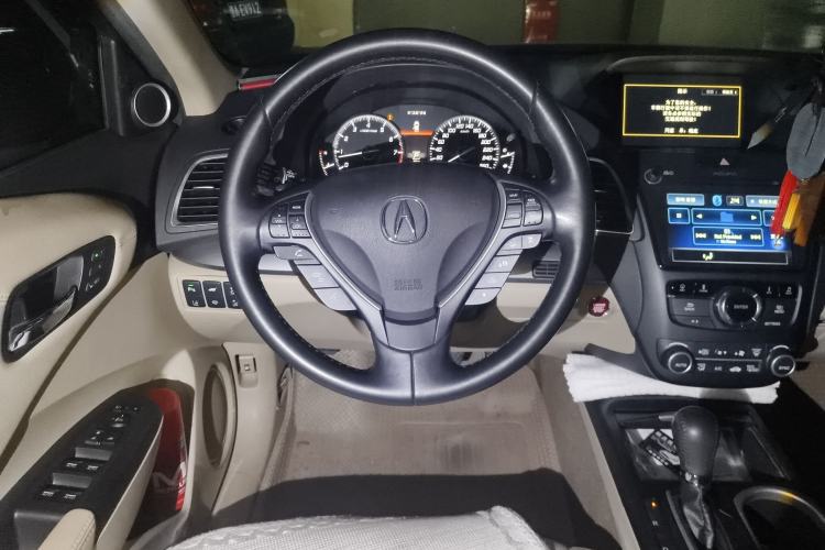 Used Acura RDX 2016 3.0L Four-Wheel Drive Deluxe Edition Steering Wheel