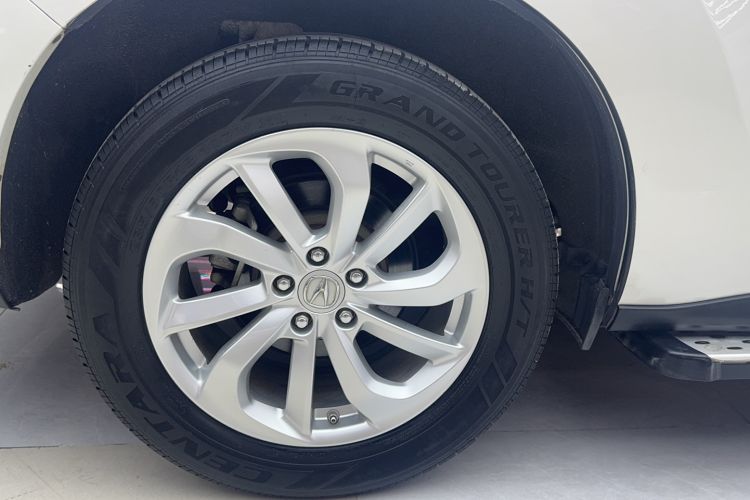 Used Acura RDX 2016 3.0L Two-Wheel-Drive Elite Edition Exterior 9