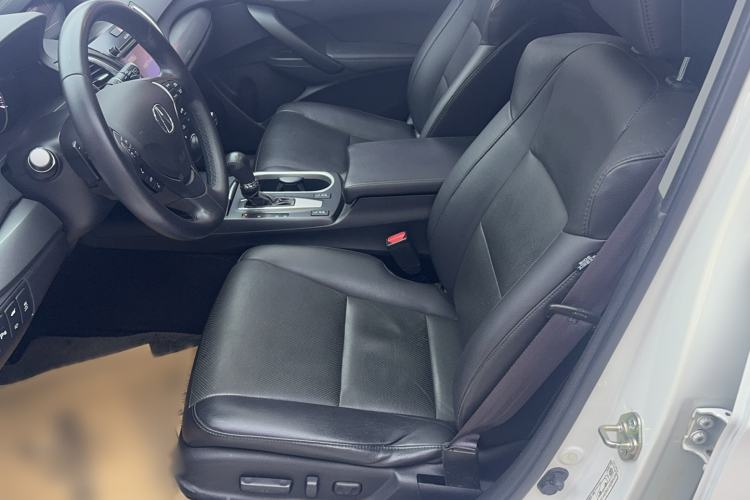 Used Acura RDX 2016 3.0L Two-Wheel-Drive Elite Edition Interior 2
